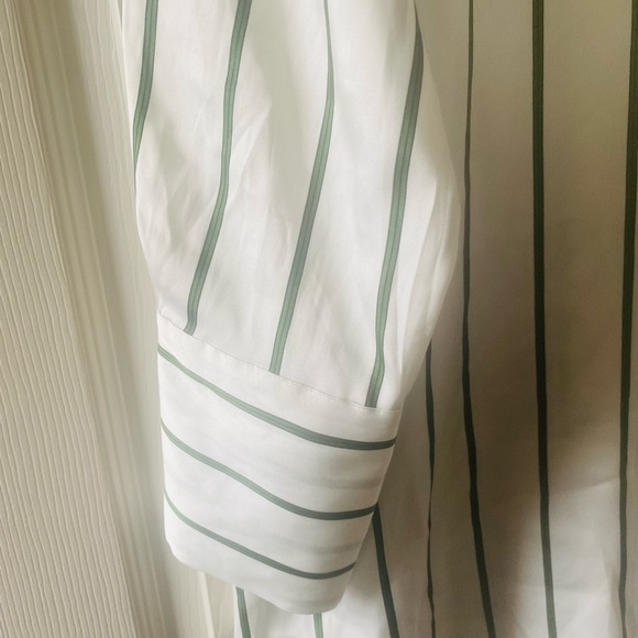 Woman's Nine West Top XL - Picture 3 of 3